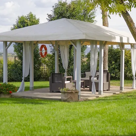 Fattoria Le Giare Фермерский дом Кортона