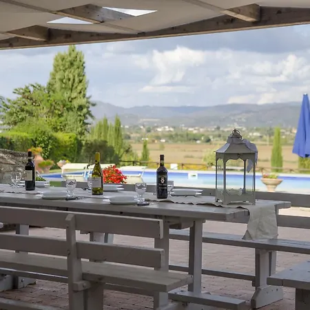 Fattoria Le Giare Agriturismo كورتونا