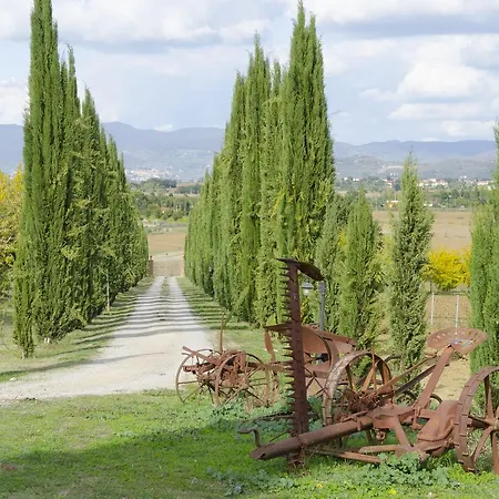 مزرعة للإقامة Fattoria Le Giare Agriturismo كورتونا