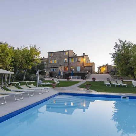 Fattoria Le Giare Agriturismo * Cortona