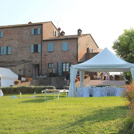Fattoria Le Giare * Cortone
