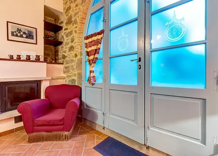 Фермерський будинок Fattoria Le Giare Кортона