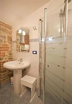 Фермерський будинок Fattoria Le Giare Кортона