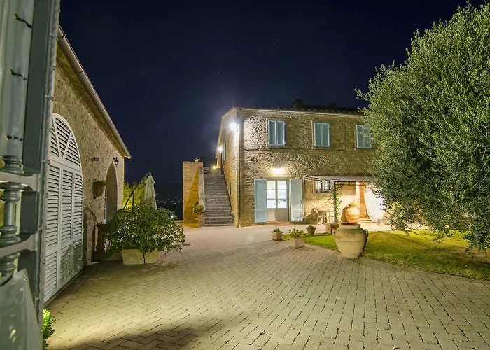 Фермерський будинок Fattoria Le Giare Кортона